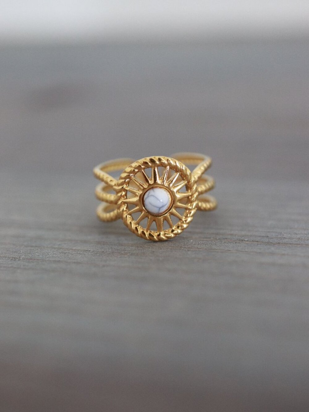 Howlite 3Layer Style Cuff Ring 18k Gold Plated Stainless Steel